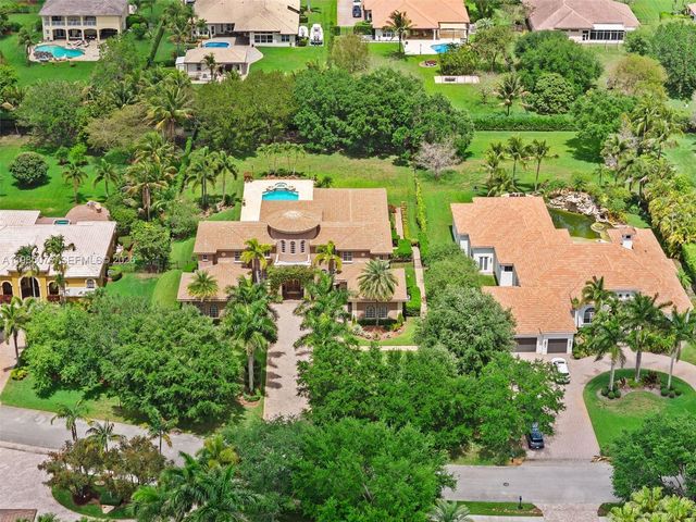 12821 Kapok Ln, Davie, FL 33330