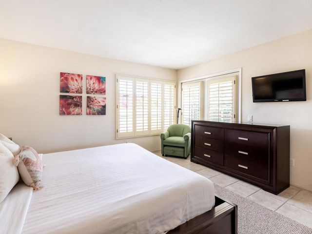 43710 Avenida Alicante, Palm Desert, CA 92211