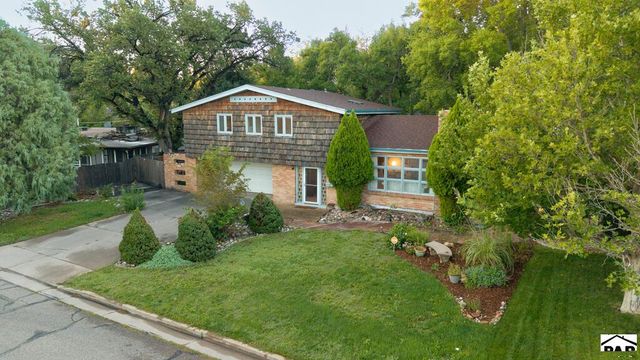 5 Lee Lane, Pueblo, CO 81004