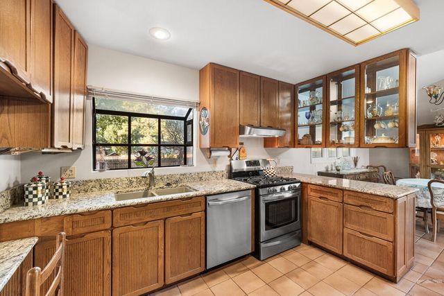 5 Lee Lane, Pueblo, CO 81004