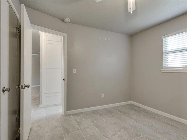 641 SW 15th Street, Moore, OK 73160