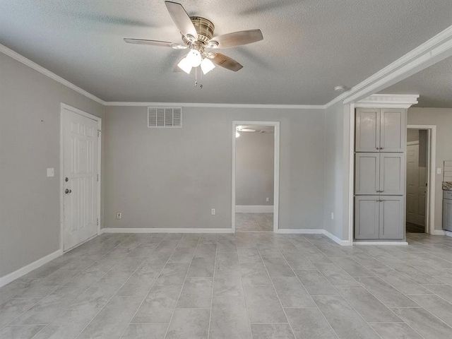 641 SW 15th Street, Moore, OK 73160