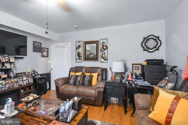 636 GIRARD ST NE, Washington, DC 20017