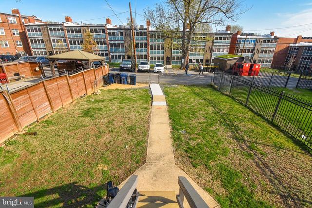 636 GIRARD ST NE, Washington, DC 20017