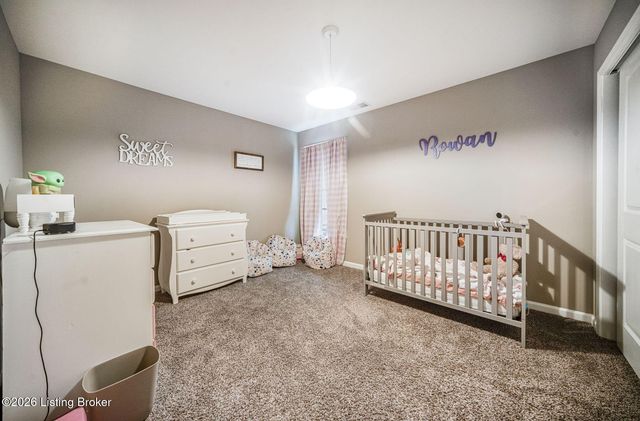 501 N Canterbury Glen Dr, Mt Washington, KY 40047