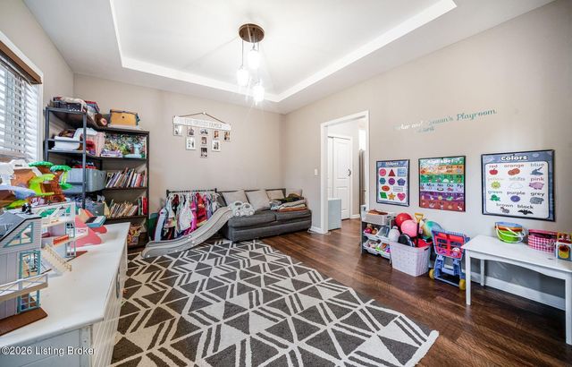 501 N Canterbury Glen Dr, Mt Washington, KY 40047