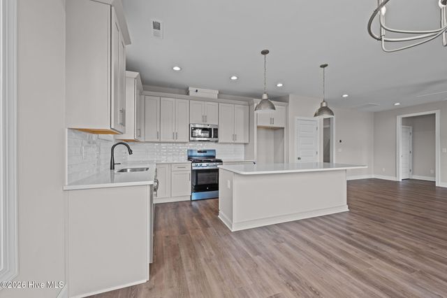 2014 Brighton Drive, New Bern, NC 28562