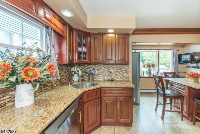 359 Pennington Ave, Passaic City, NJ 07055