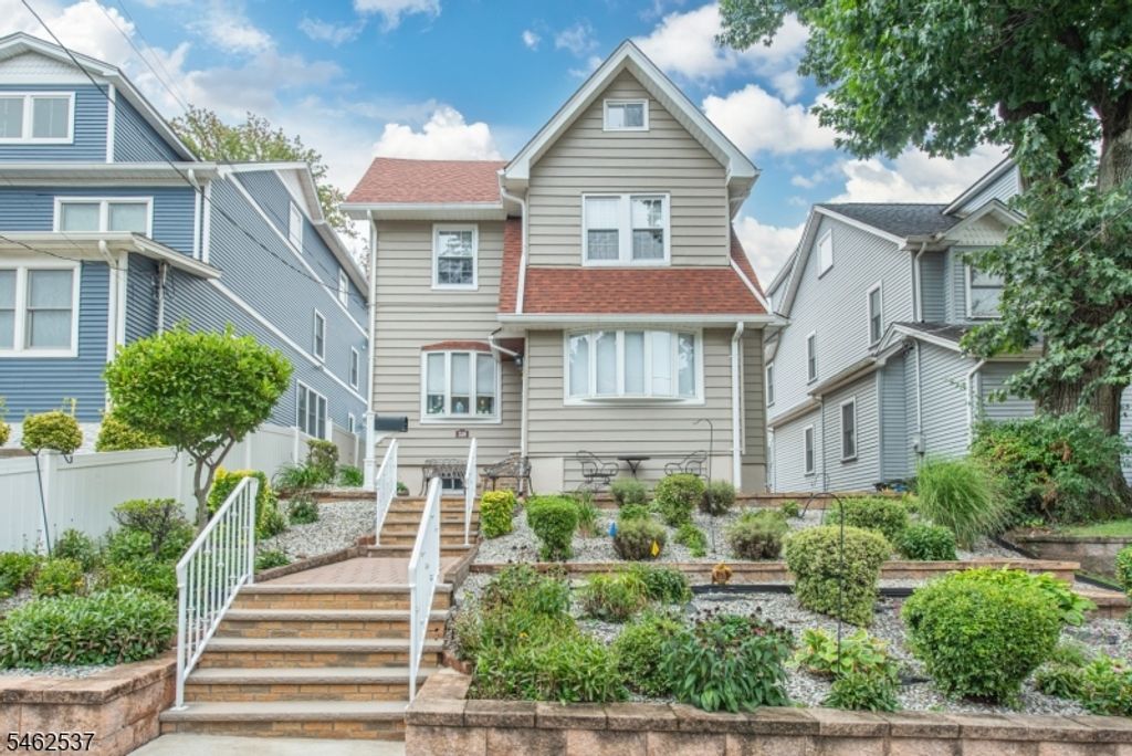 359 Pennington Ave, Passaic City, NJ 07055