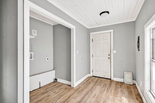 2124 N Kansas Expressway, Springfield, MO 65803