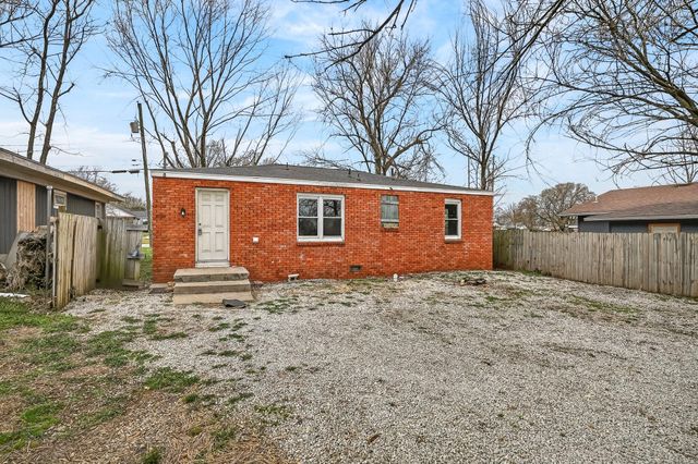 2124 N Kansas Expressway, Springfield, MO 65803