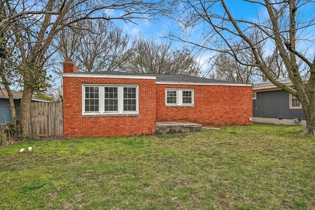 2124 N Kansas Expressway, Springfield, MO 65803