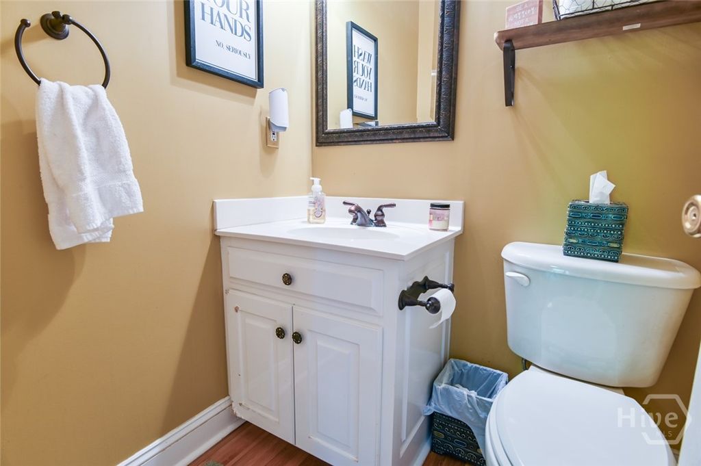 Image 10 of property listing at 194 Sugar Cane Drive, Hartwell, GA 30643