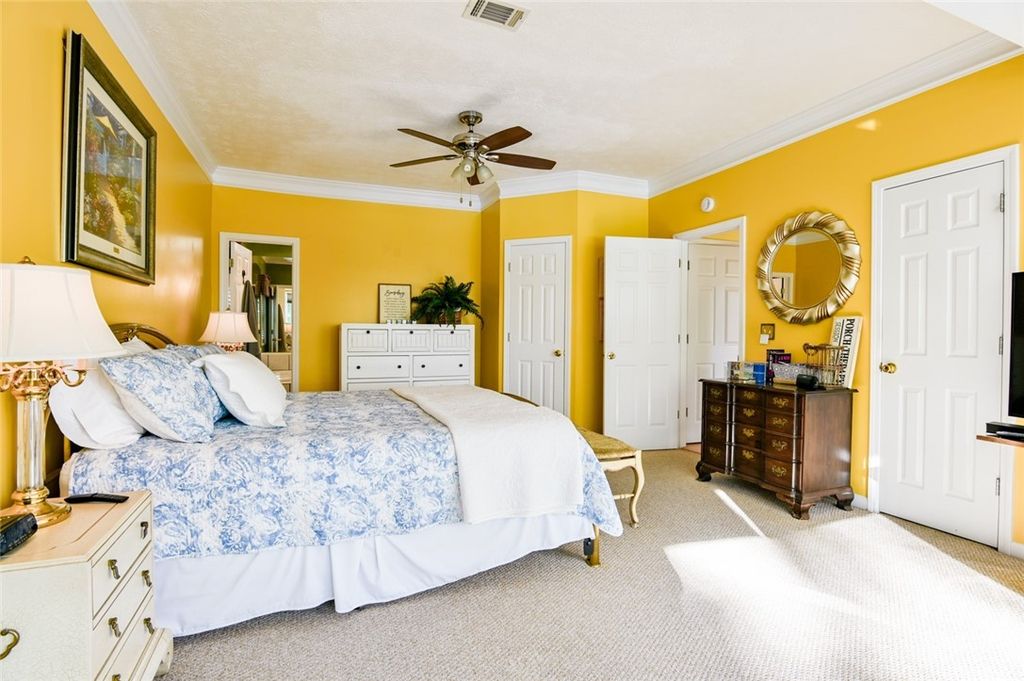 Image 21 of property listing at 194 Sugar Cane Drive, Hartwell, GA 30643
