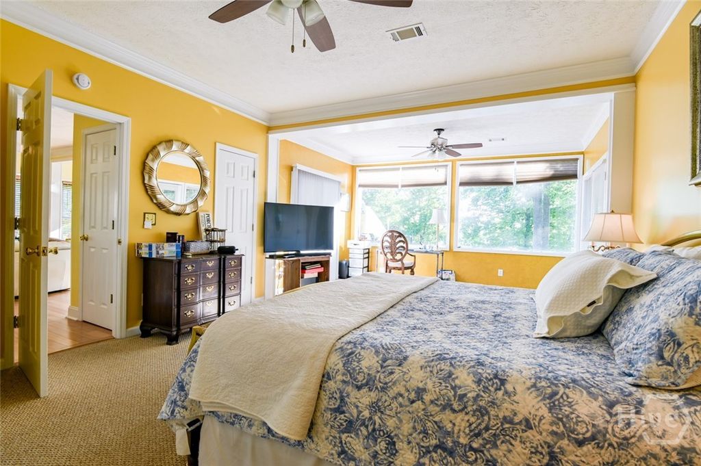 Image 22 of property listing at 194 Sugar Cane Drive, Hartwell, GA 30643