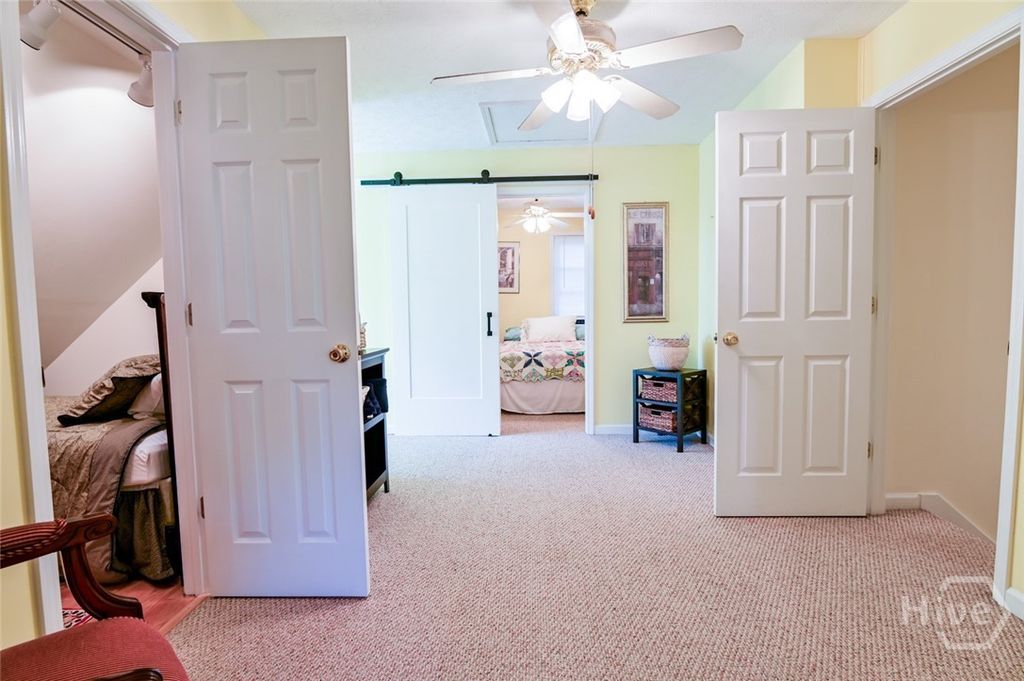 Image 35 of property listing at 194 Sugar Cane Drive, Hartwell, GA 30643