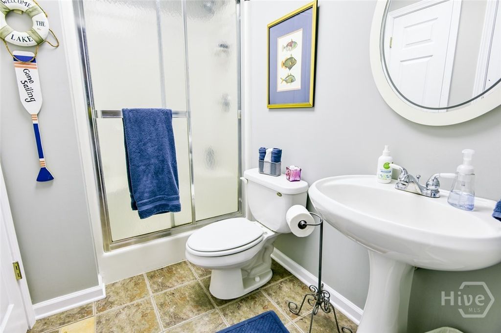Image 39 of property listing at 194 Sugar Cane Drive, Hartwell, GA 30643