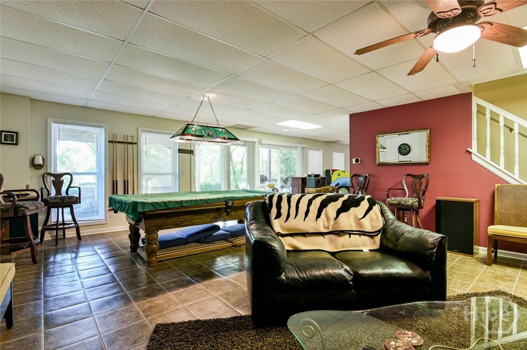 Image 40 of property listing at 194 Sugar Cane Drive, Hartwell, GA 30643