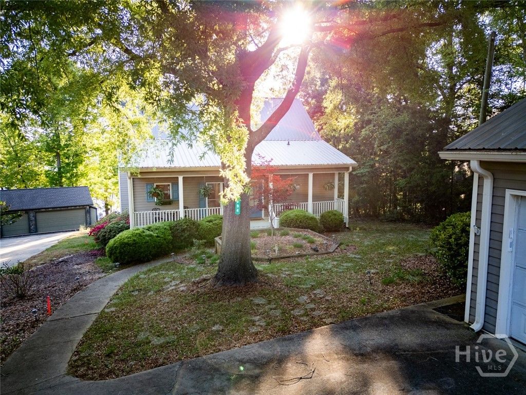 Image 69 of property listing at 194 Sugar Cane Drive, Hartwell, GA 30643