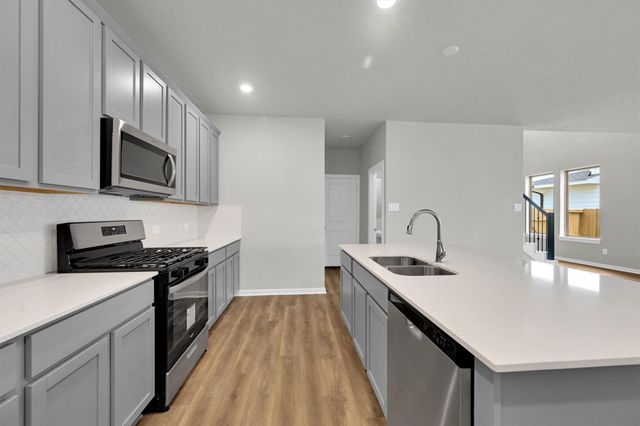 305 Stone Placa Trail, Brookshire, TX 77423