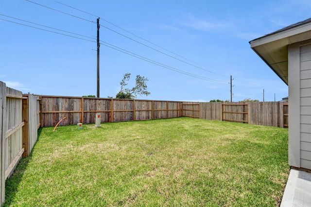 305 Stone Placa Trail, Brookshire, TX 77423