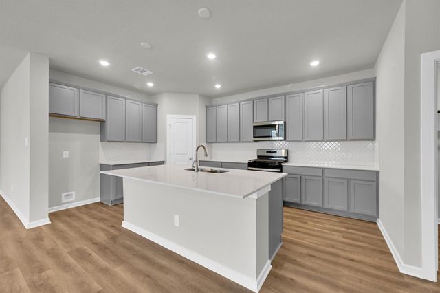 305 Stone Placa Trail, Brookshire, TX 77423