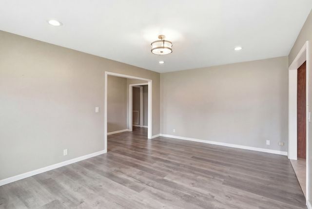 3016 Dell Dr, Hermitage, TN 37076