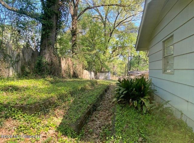 1955 Ventura Drive, Jackson, MS 39204