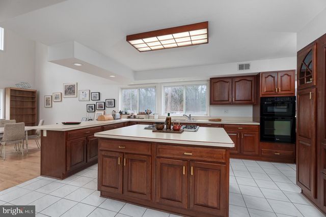 516 MT LUCAS, Princeton, NJ 08540