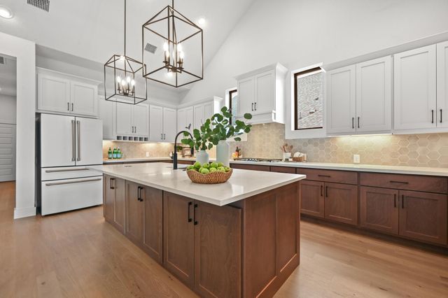 461 Leaning Rock RDG, Austin, TX 78737