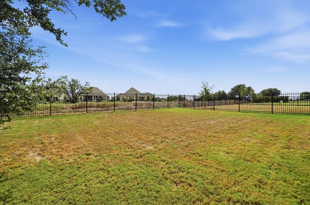 461 Leaning Rock RDG, Austin, TX 78737