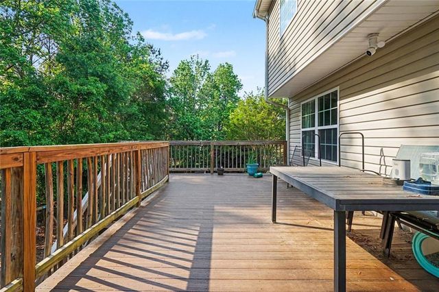 5118 Ashley Falls Court, Loganville, GA 30052