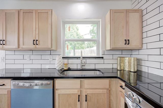 3041 W Eubanks Street, Oklahoma City, OK 73112