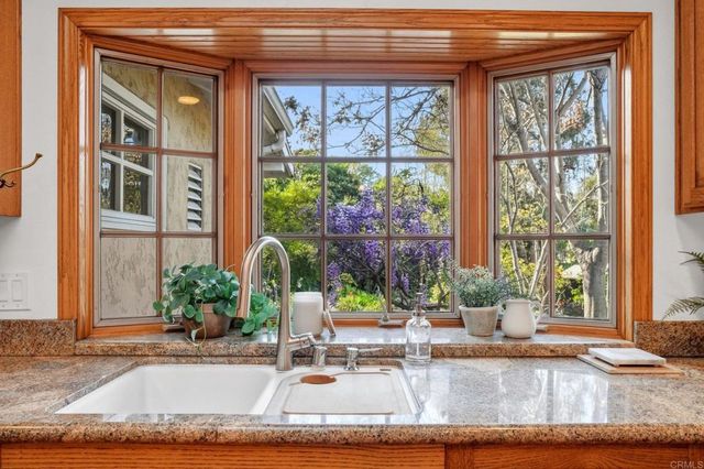 9110 Brier Road, La Mesa, CA 91942