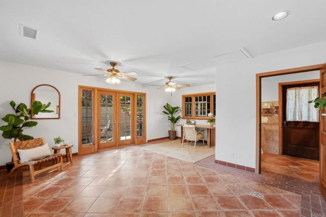 9110 Brier Road, La Mesa, CA 91942