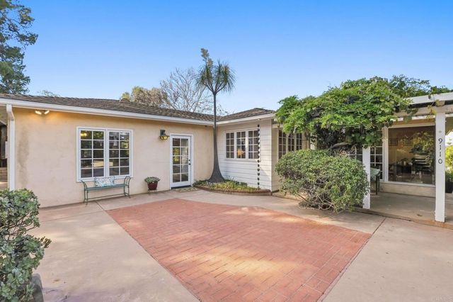 9110 Brier Road, La Mesa, CA 91942