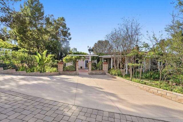 9110 Brier Road, La Mesa, CA 91942