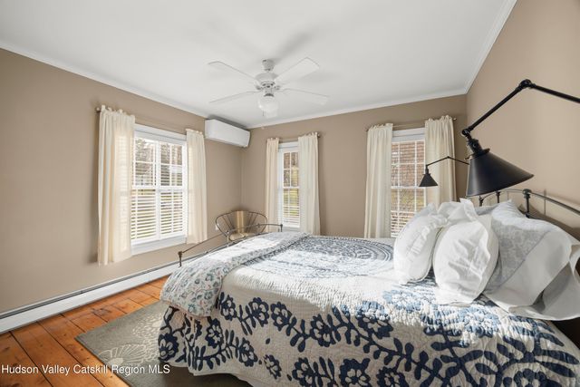 28 Mellenville Square, Claverack, NY 12513