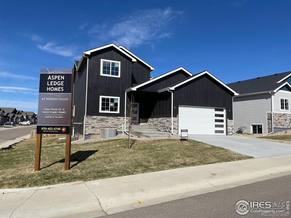 1757 Avery Plaza Street, Severance, CO 80550