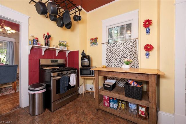 712 Laurel Street, Winston-salem, NC 27101
