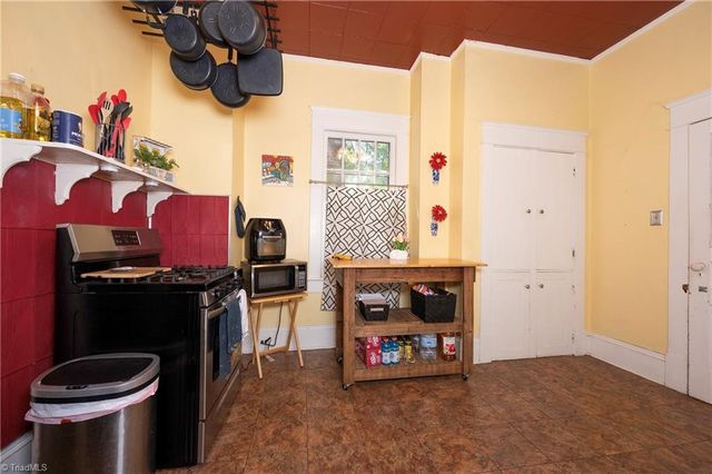712 Laurel Street, Winston-salem, NC 27101