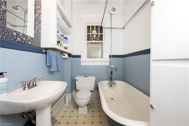712 Laurel Street, Winston-salem, NC 27101