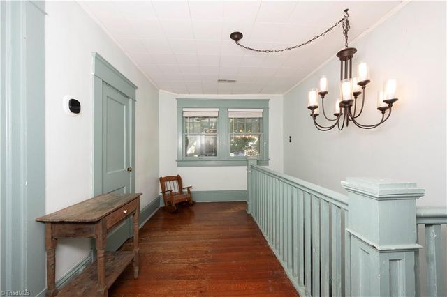 712 Laurel Street, Winston-salem, NC 27101
