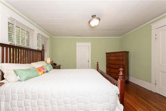 712 Laurel Street, Winston-salem, NC 27101