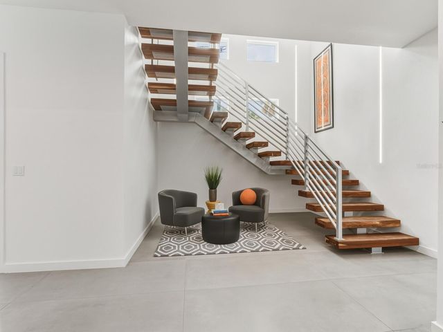 3939 HIGEL AVENUE, Sarasota, FL 34242