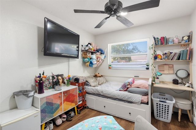 7124 WRENWOOD CIRCLE, Tampa, FL 33617