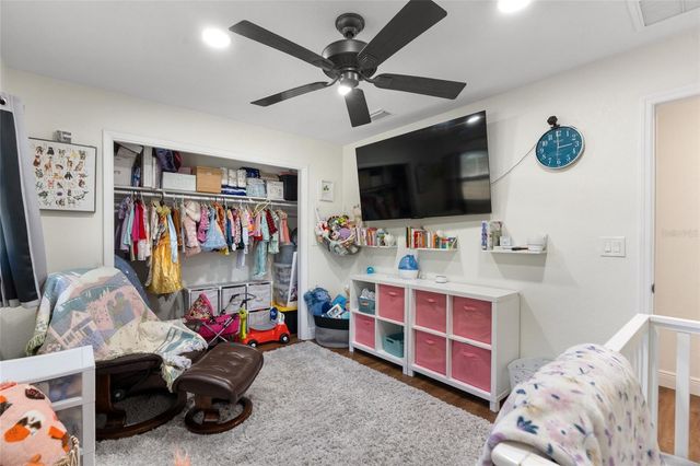 7124 WRENWOOD CIRCLE, Tampa, FL 33617