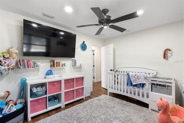 7124 WRENWOOD CIRCLE, Tampa, FL 33617