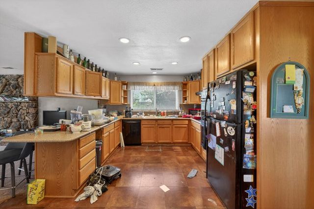 2455 Higgins Rd, West Sacramento, CA 95691