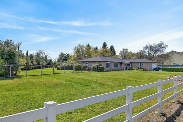 2455 Higgins Rd, West Sacramento, CA 95691